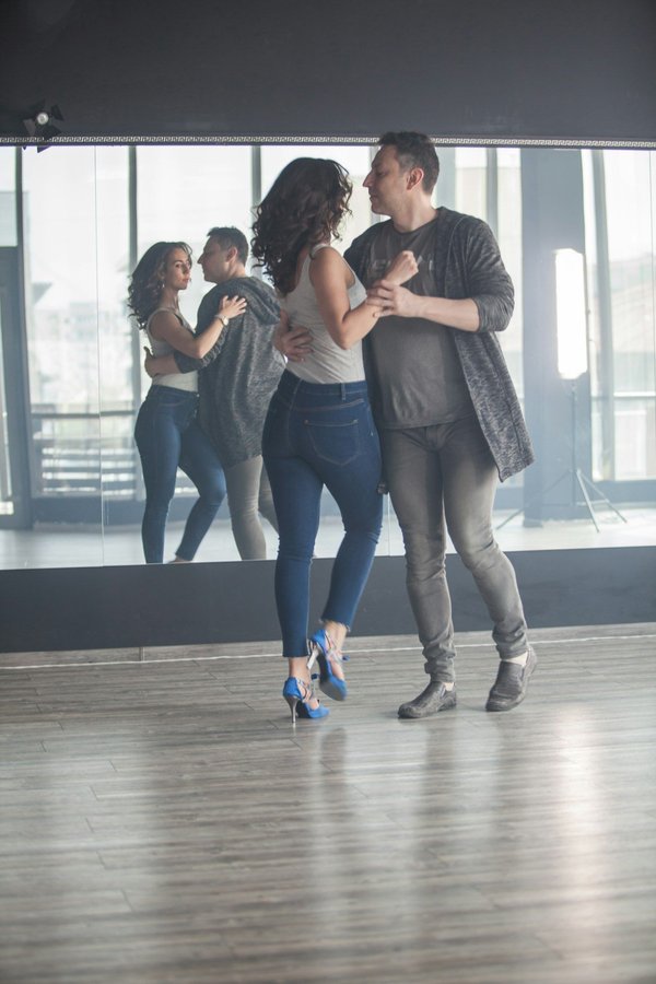 Vivez la danse à paris : trouvez le cours qui vous passionne